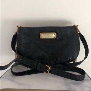 Marc Jacobs black small crossbody purse